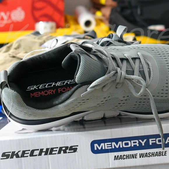 Skechers Men's Summit Sneaker - Picture 7 of 7